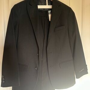 Boys size 12 Black formal Van Heusen Charcoal Suit